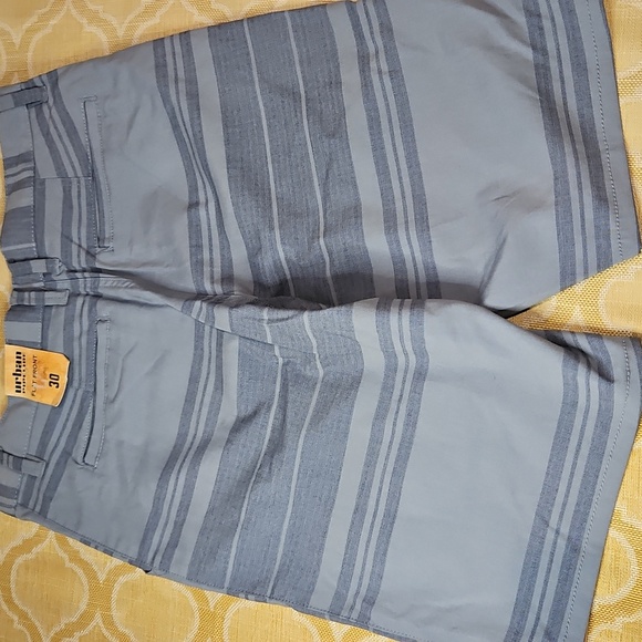 NWT Urban Pipeline Shorts sz.30 - Picture 2 of 4